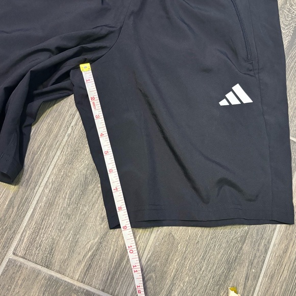 ⭐️ 3/$21 ⭐️ Adidas Men's Train Essentials Woven Athletic Training Black Shorts - Picture 8 of 8